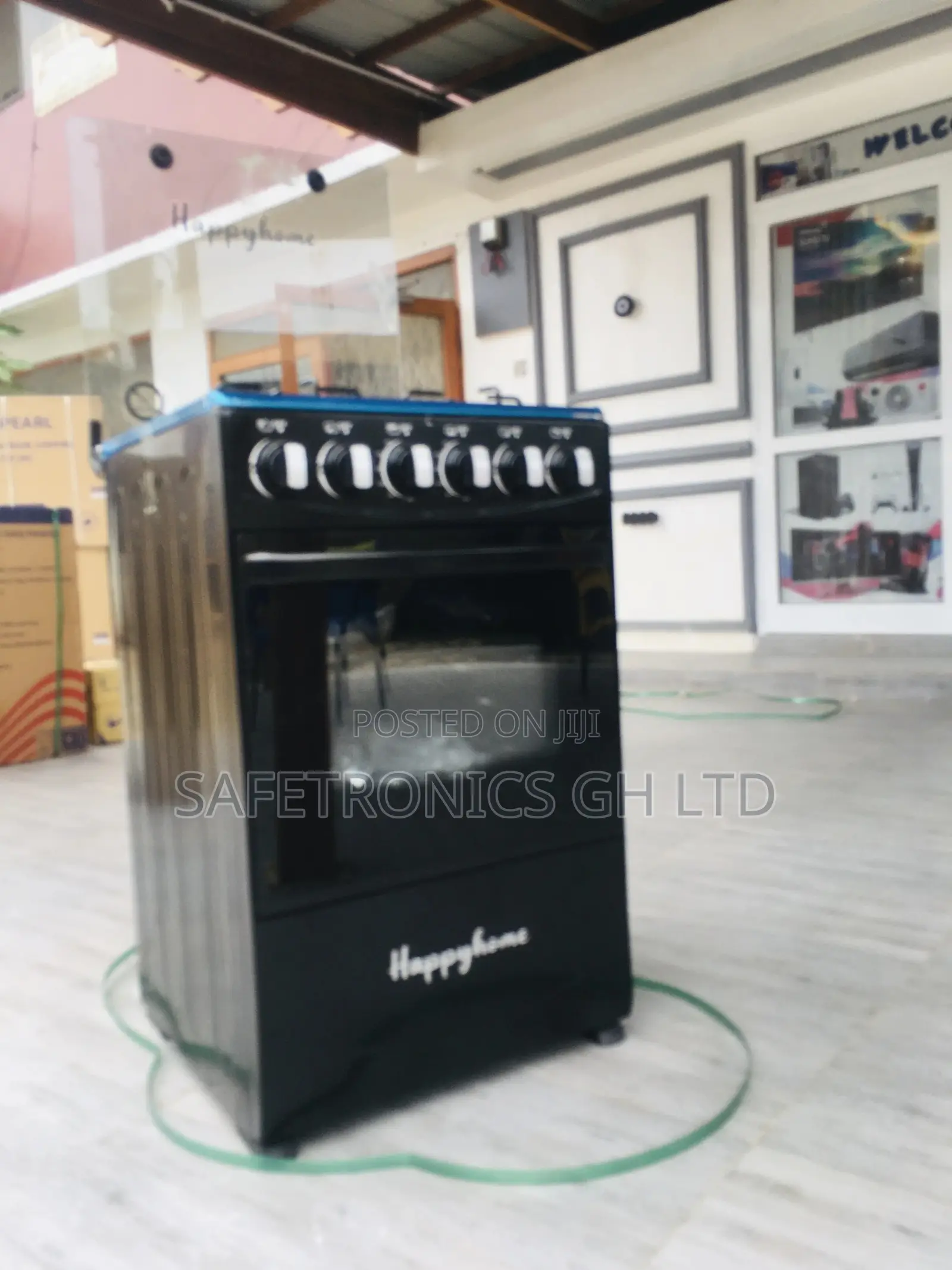 Black Happy Home 4 Burner Gas Oven With Grill