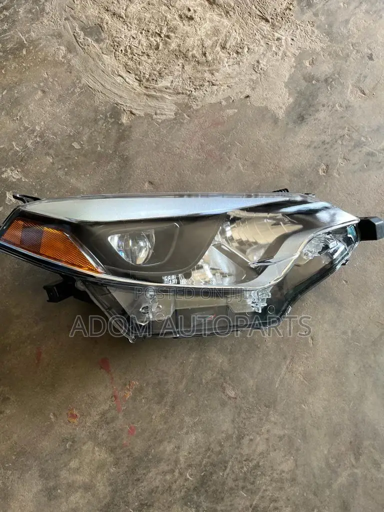 Toyota Corolla 2014 2015 2016 Headlights