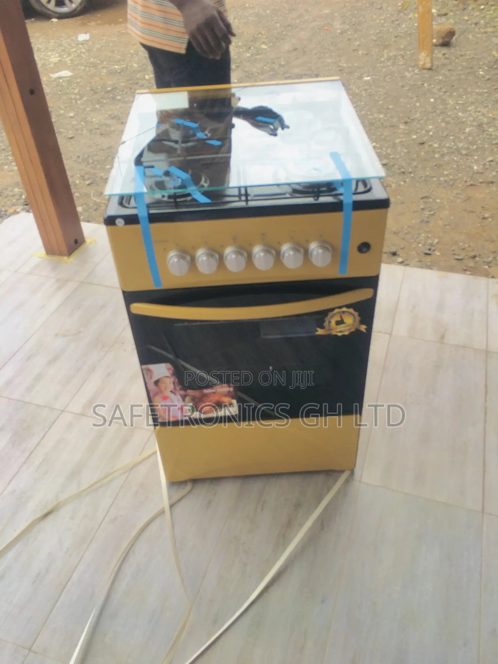 Brown Volcano 4 Gas Burner Oven Grill