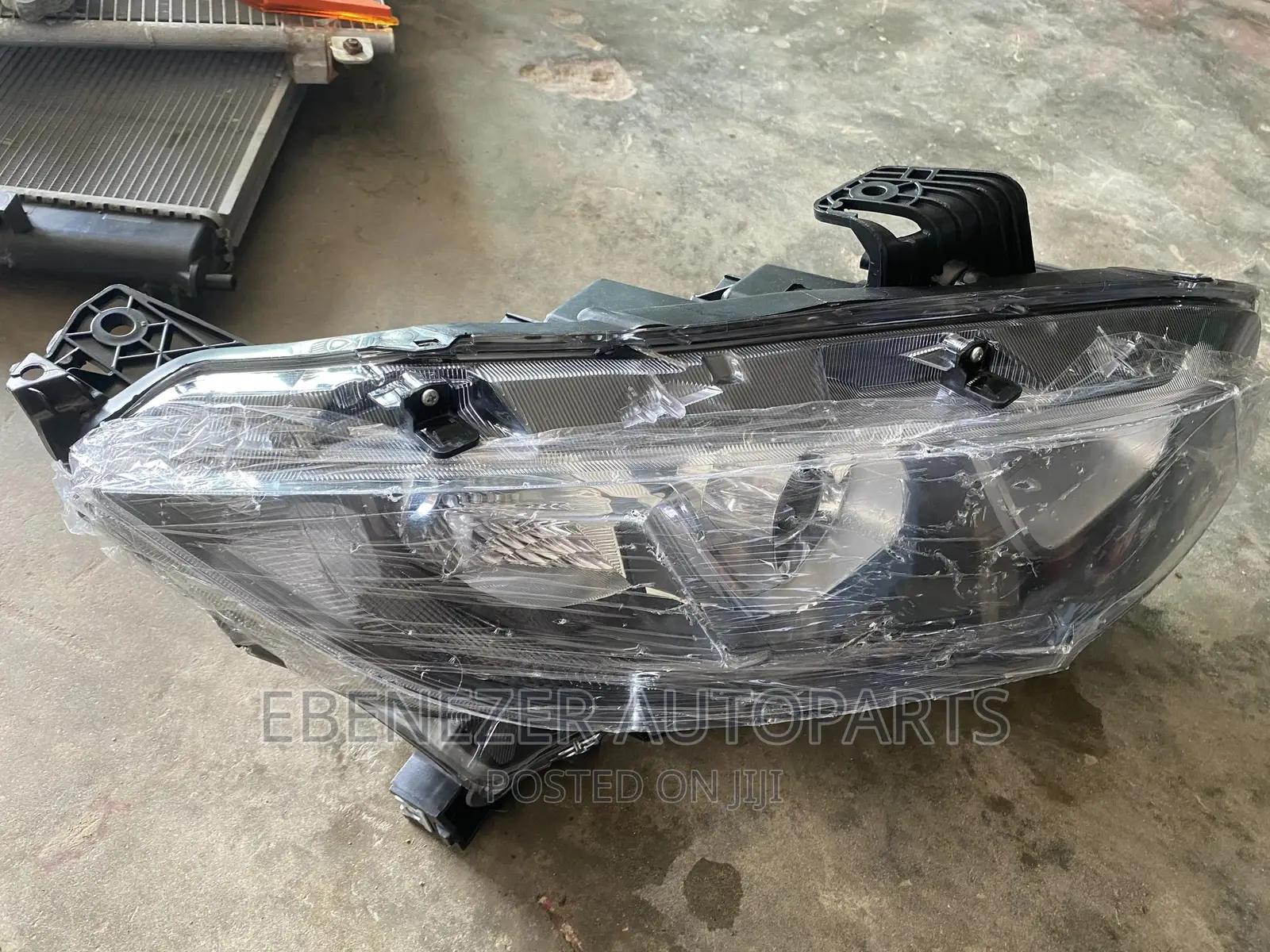 Honda Civic 2017,2018,2019,2020,2021 Headlights