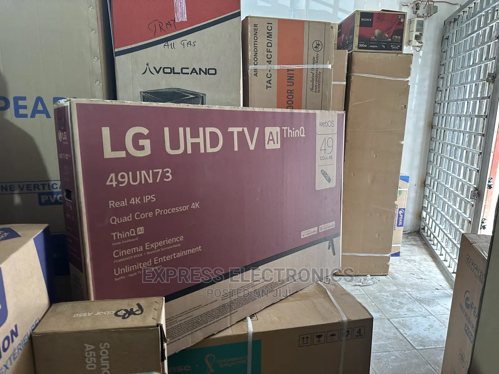 49UN7340PVC UHD Smart LED Slim Sleek LG Tv