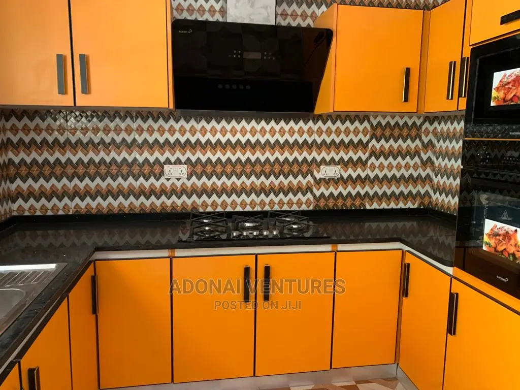 4bdrm House in Kronom, Kumasi Metropolitan for sale