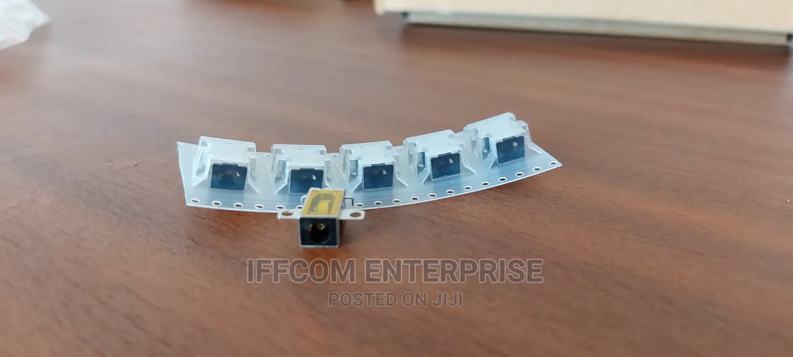 LENOVO DC Connectors