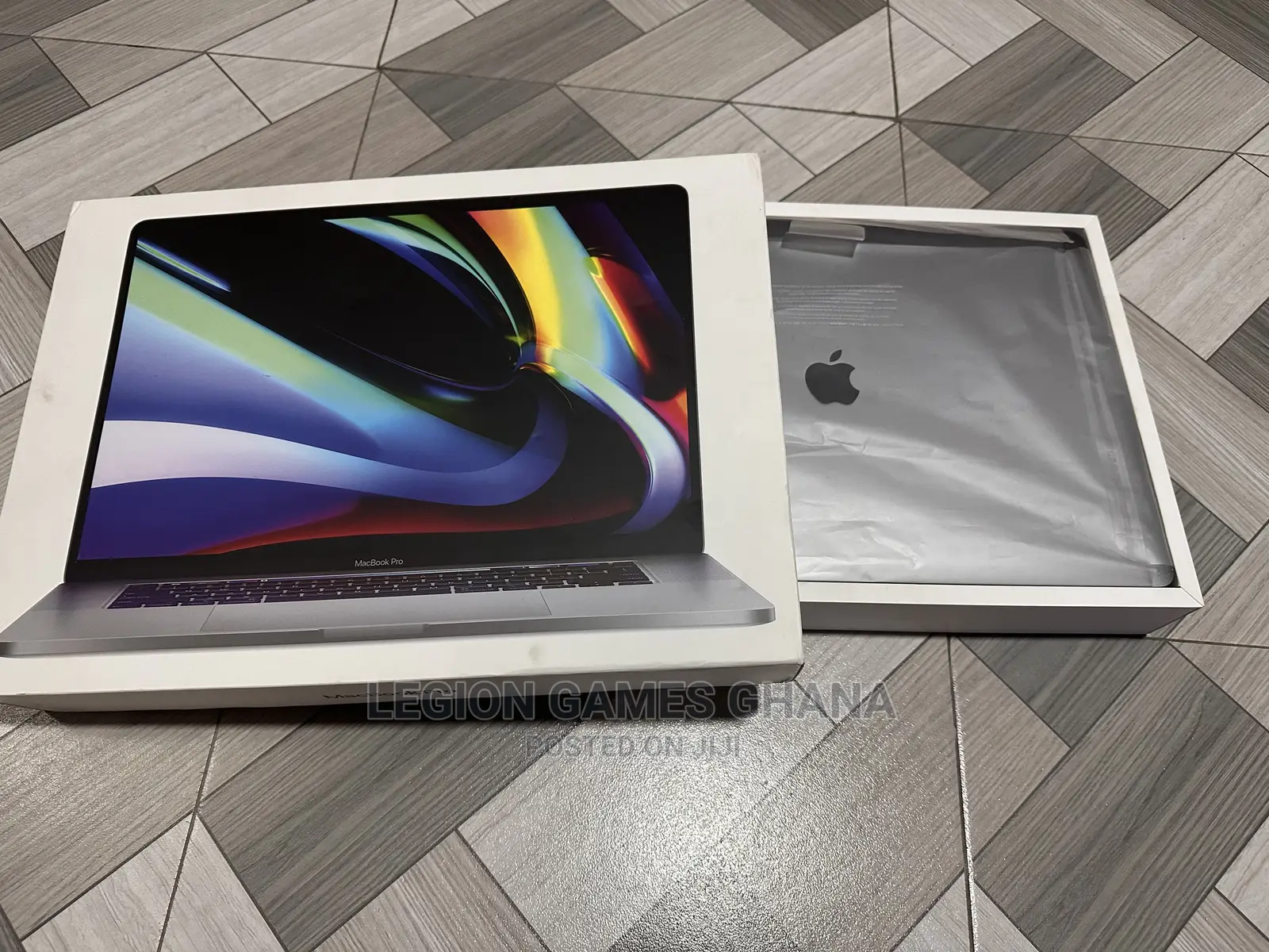 Laptop Apple MacBook Pro 16GB Intel Core I9 SSD 1T