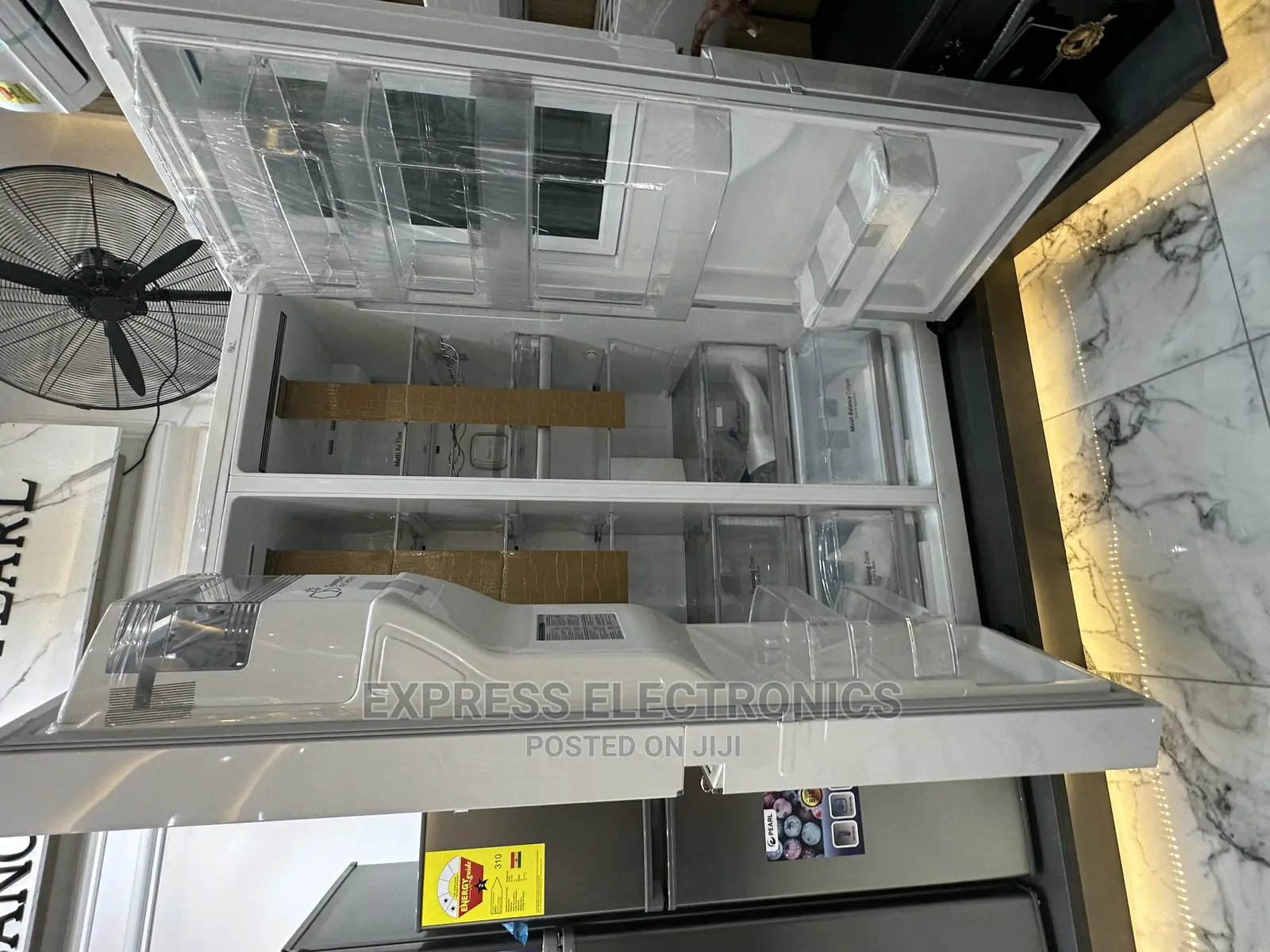 GC-X257CVVV LG Fridge Side by Side Perfect Size for Cabinet