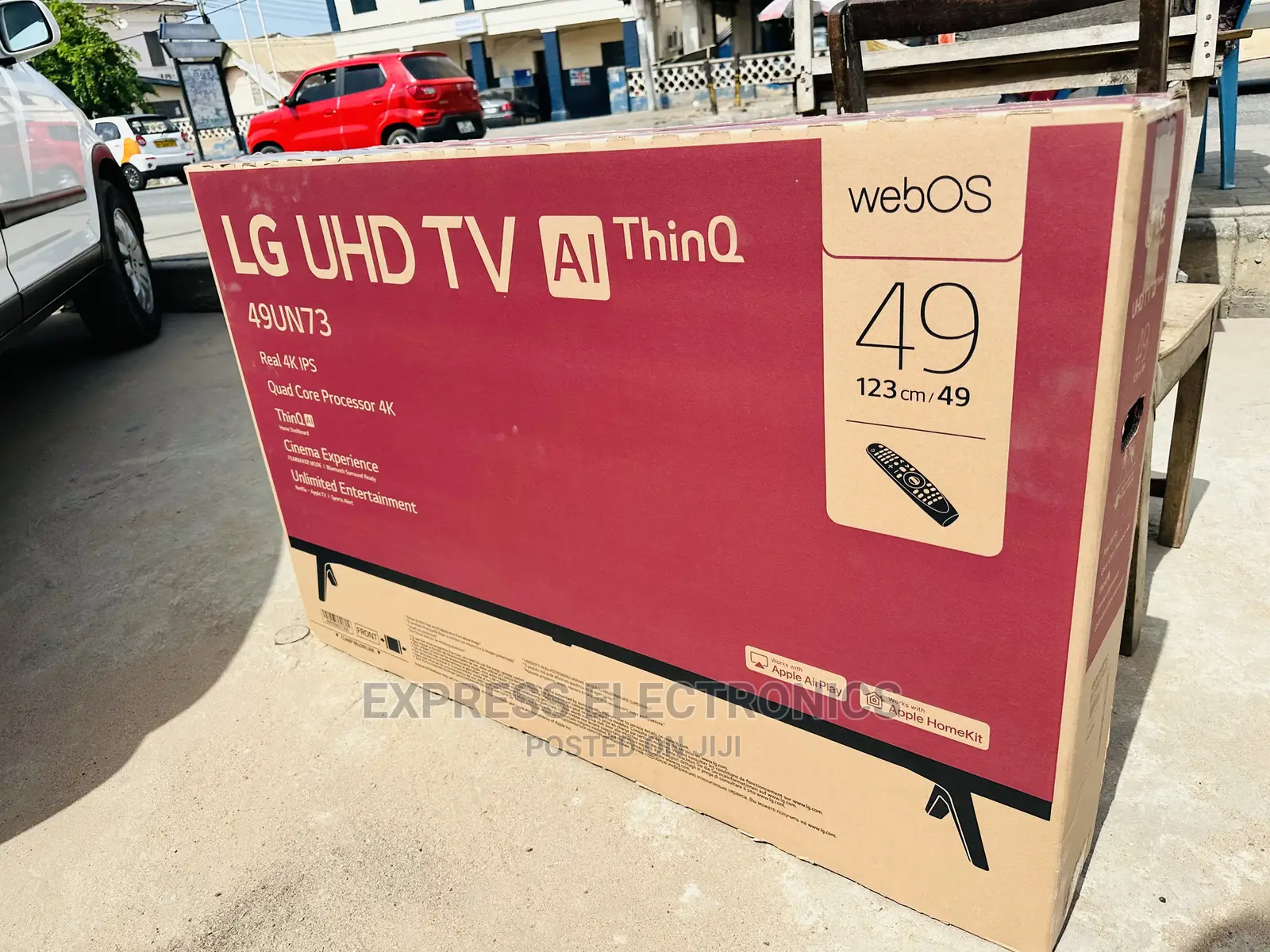 LG UHD Real LG49UN7340 Glossy Black Screen