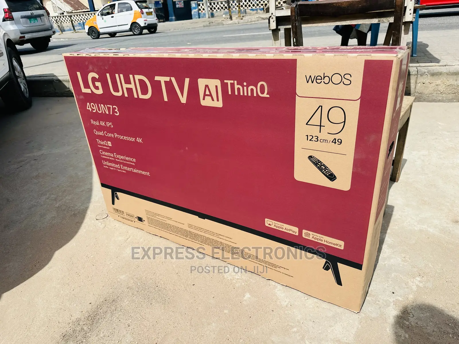 LG UHD Real LG49UN7340 Glossy Black Screen
