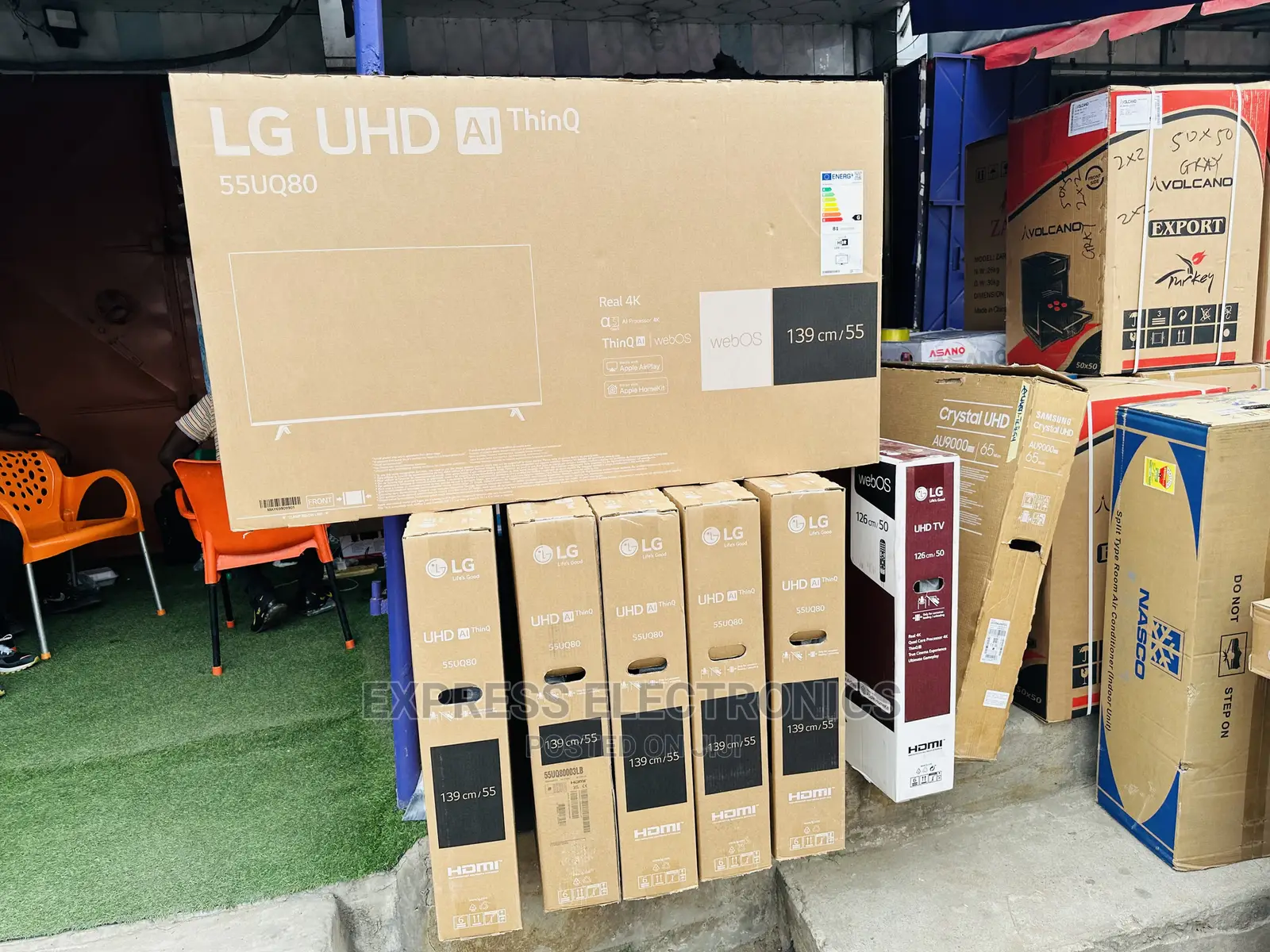 Quad Core Smart UHD LG 55UQ80003