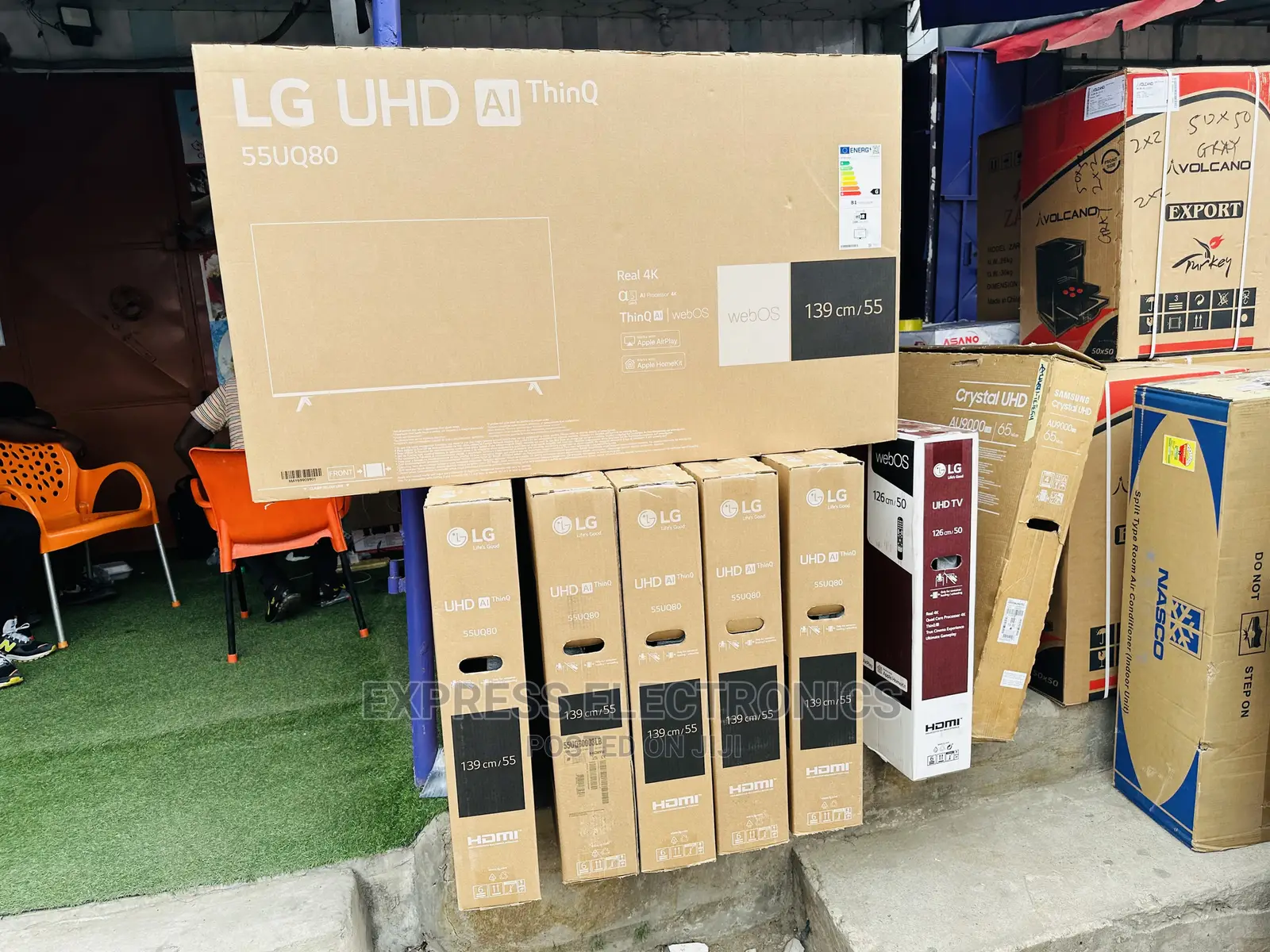 Quad Core Smart UHD LG 55UQ80003