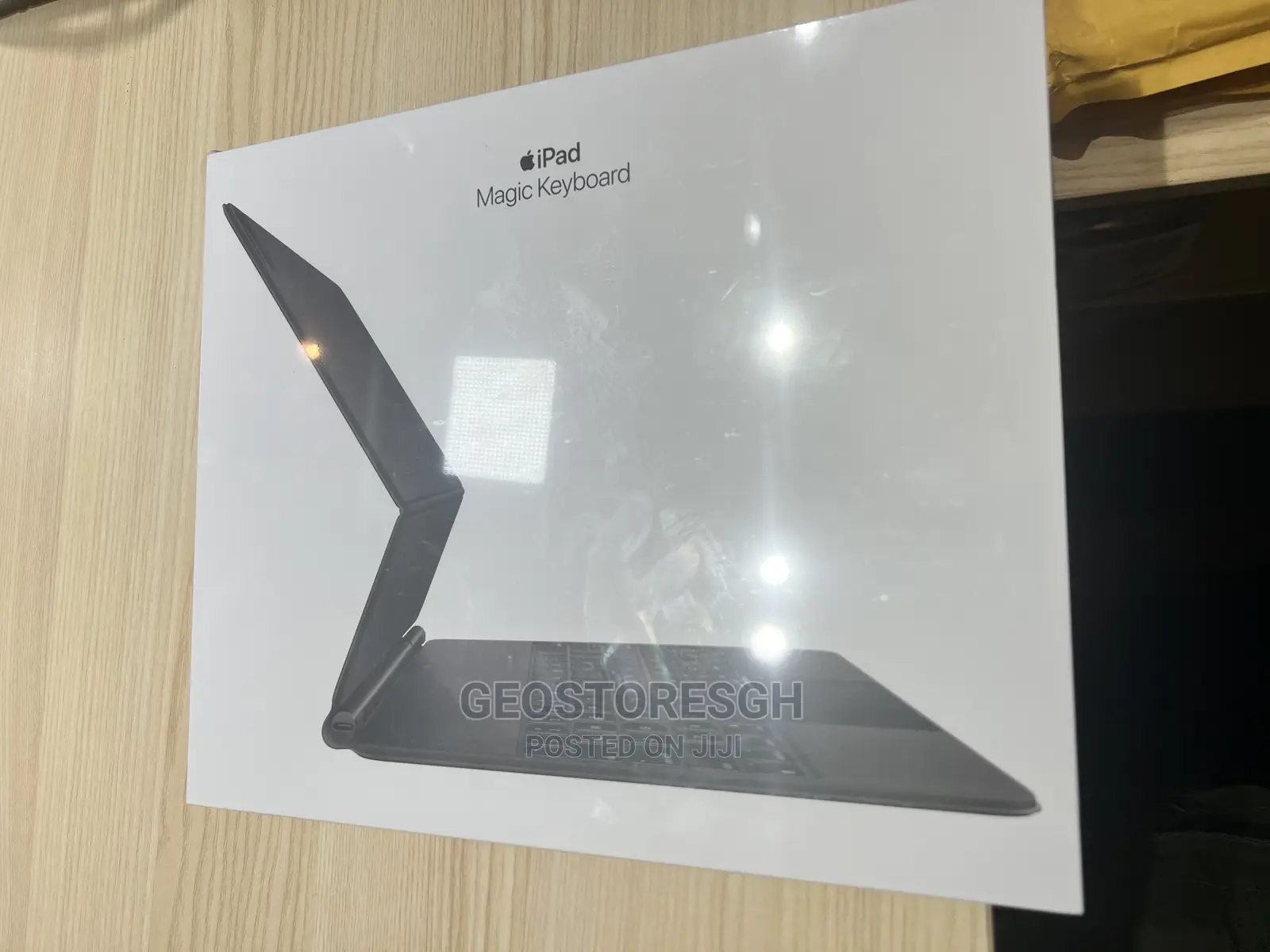 Magic Keyboard iPad Pro 12.9‐Inch (6th Gen) US English Black