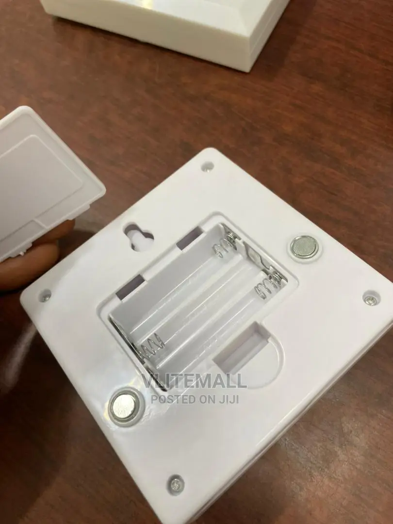Battery Powered Wall Light