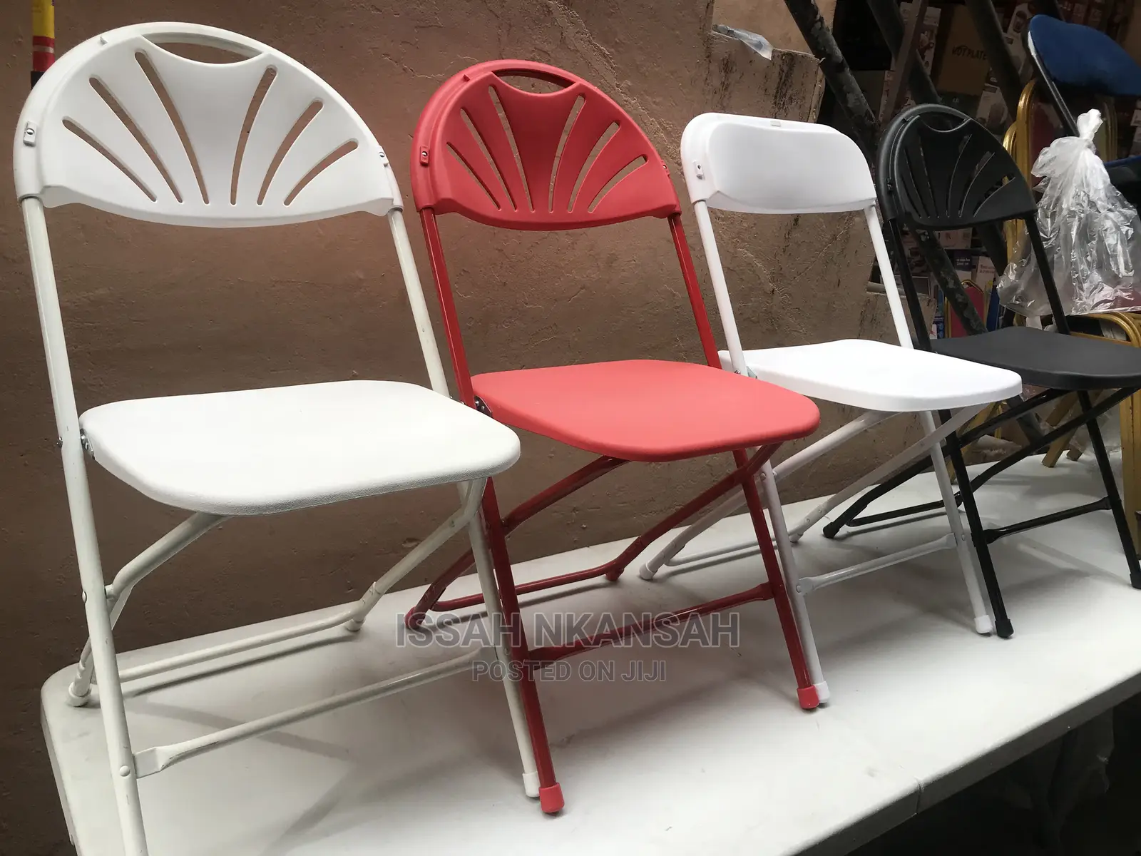 Flat Back Plastic Chairs