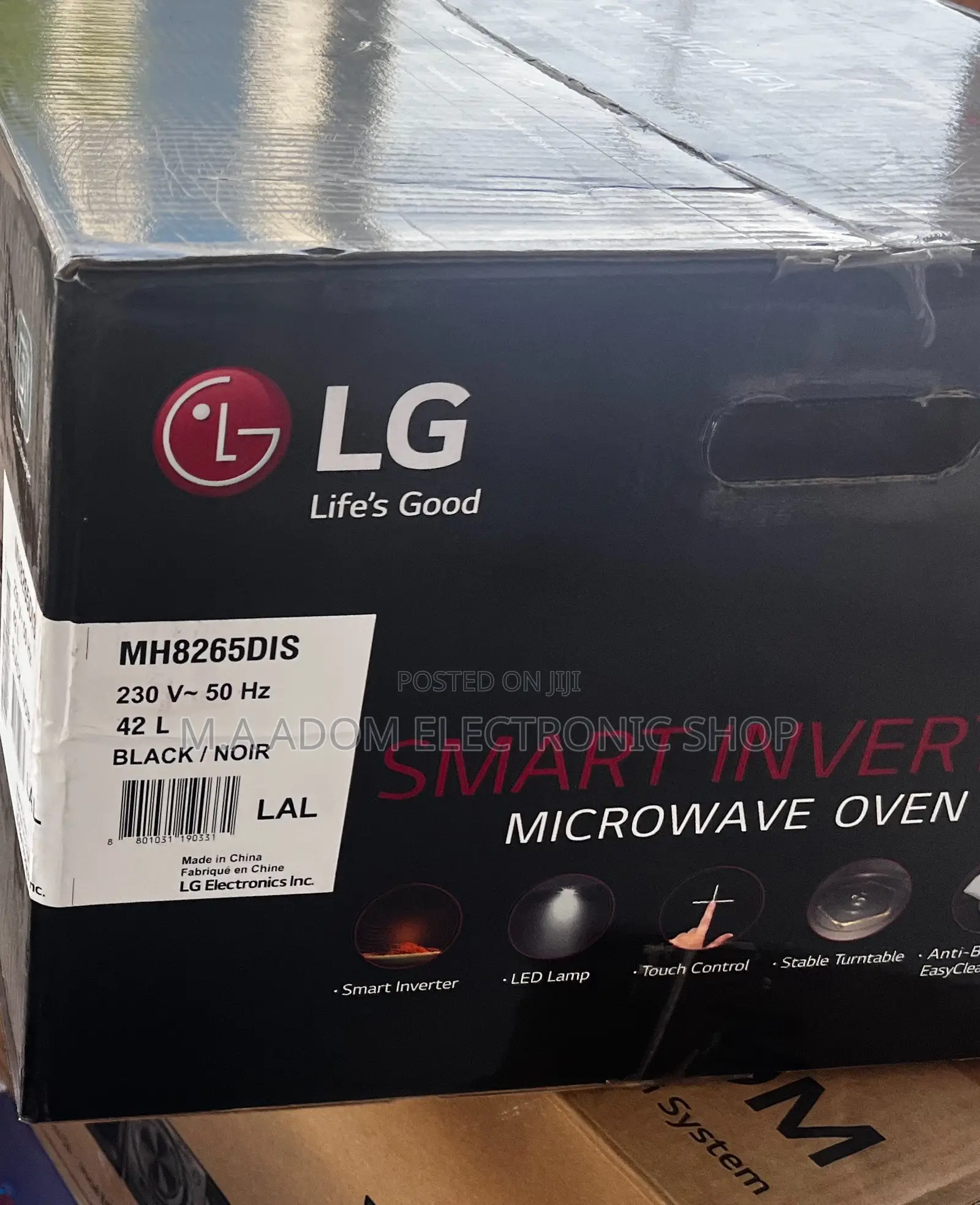 Smart LG Grill Microwave Oven 42 Litres MH8265DIS