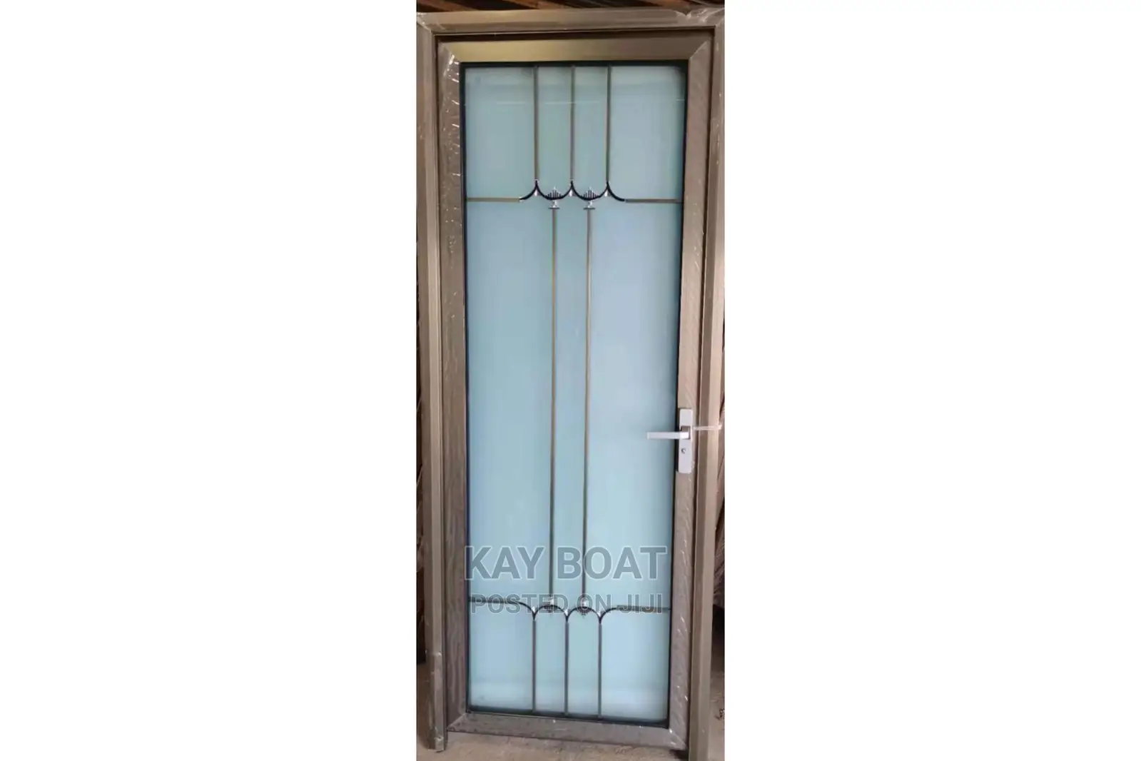 Smooth Glass Door