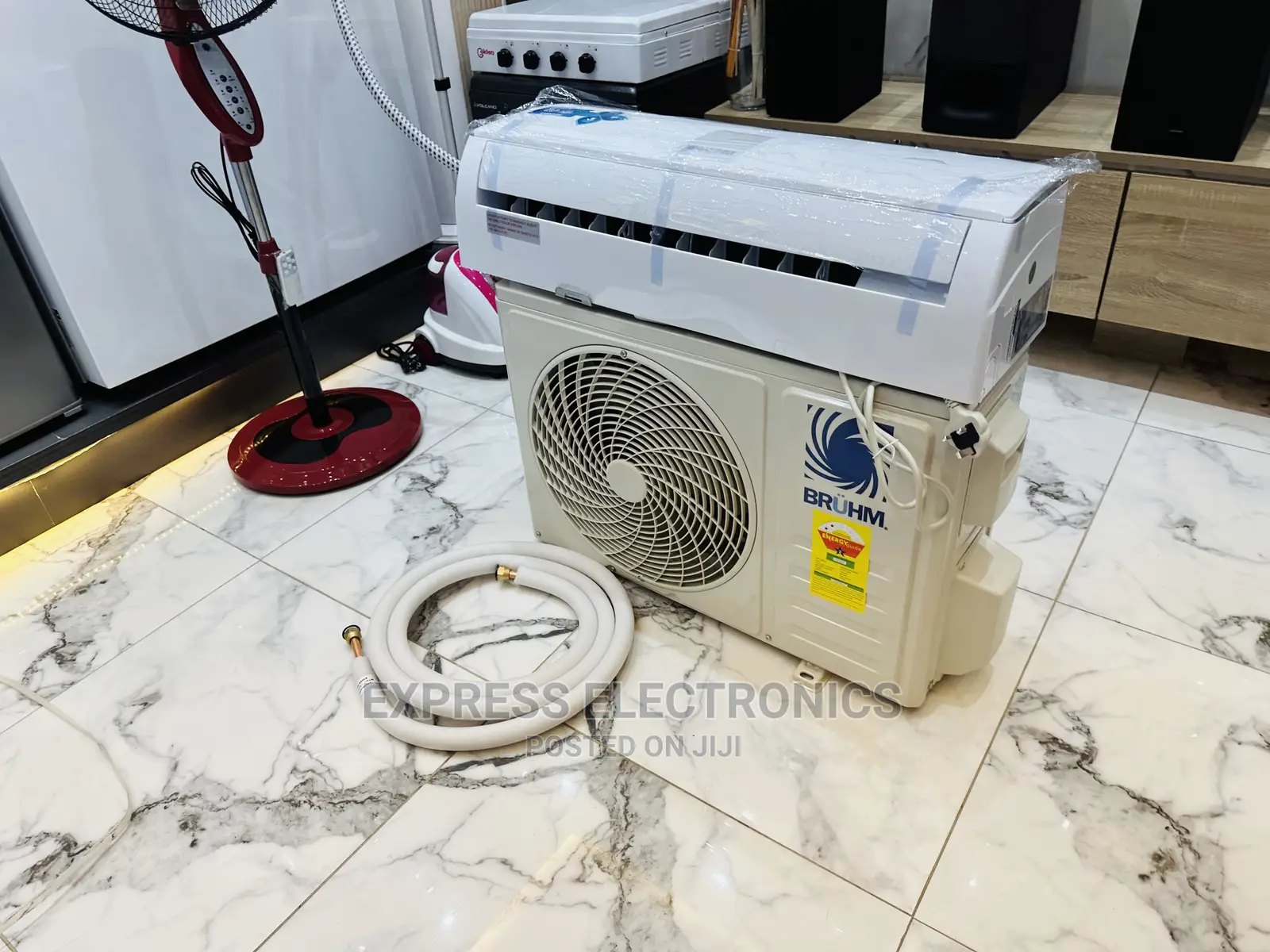 Simple Design White Bruhm 2.0hp Split R410 Gas