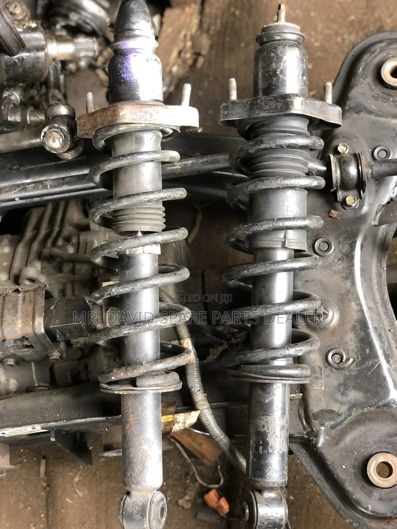 Mitsubishi Outlander 2016 Back Shock Absorbers