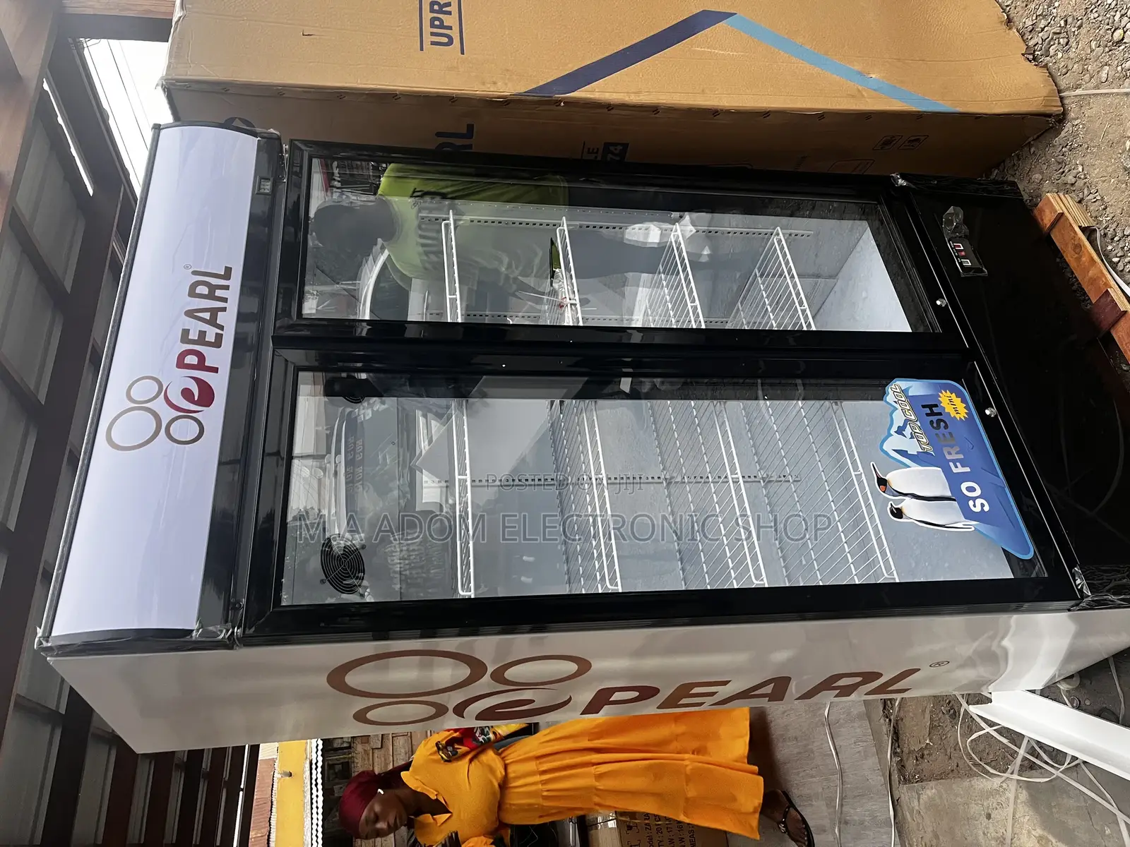 Pear 600 Litre Fridge for Shops Bars Pub Restaurant