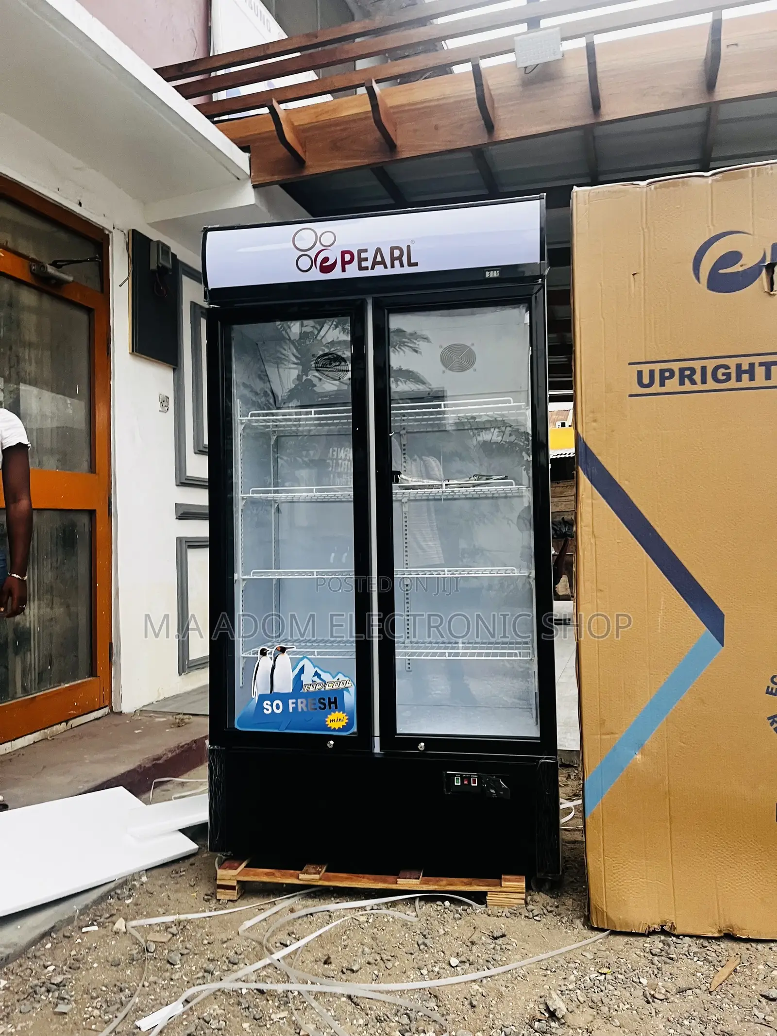 Pearl 600 Litres Display Fridge