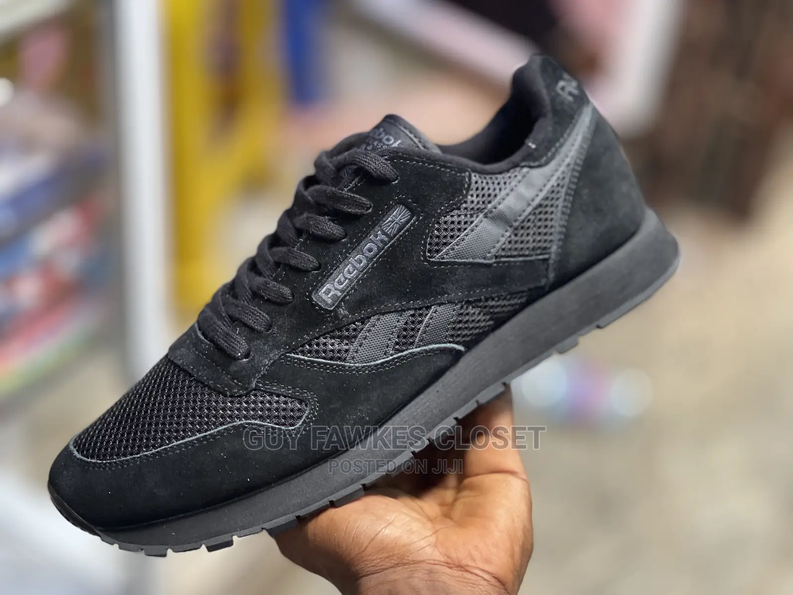 Reebok Classic Sneakers