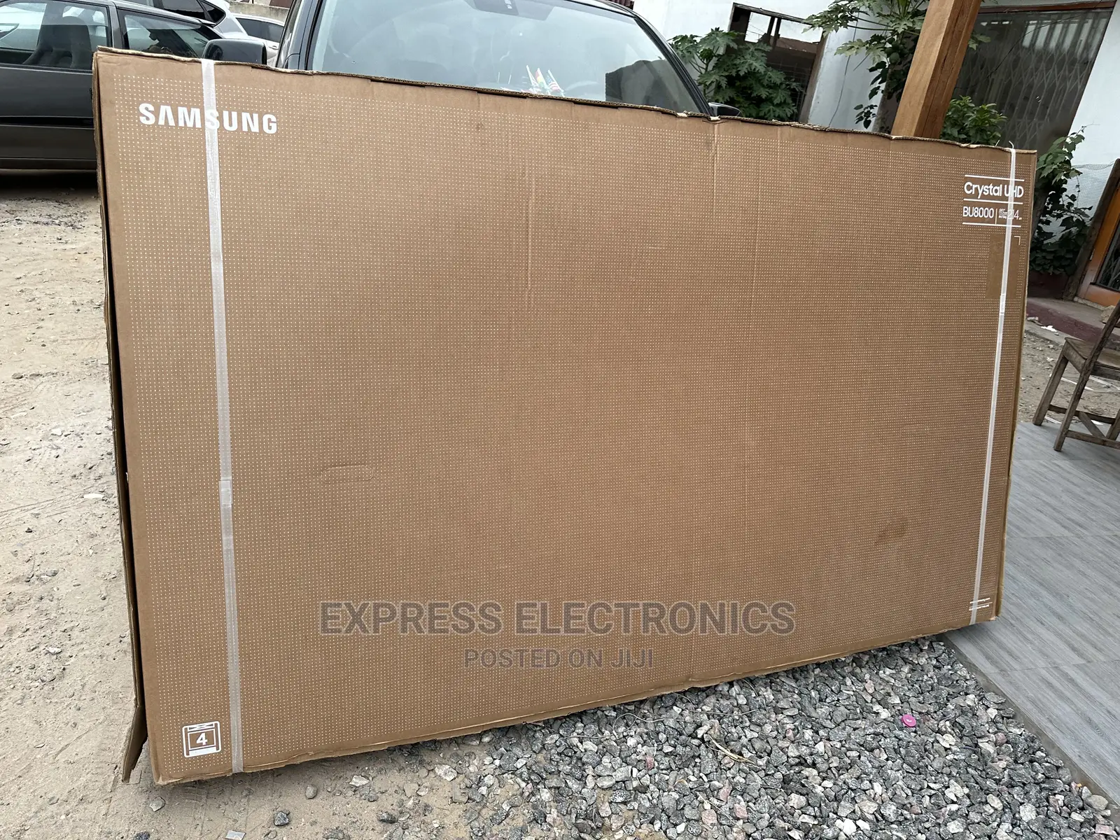 Bu8000 85”UHD Samsung Tv