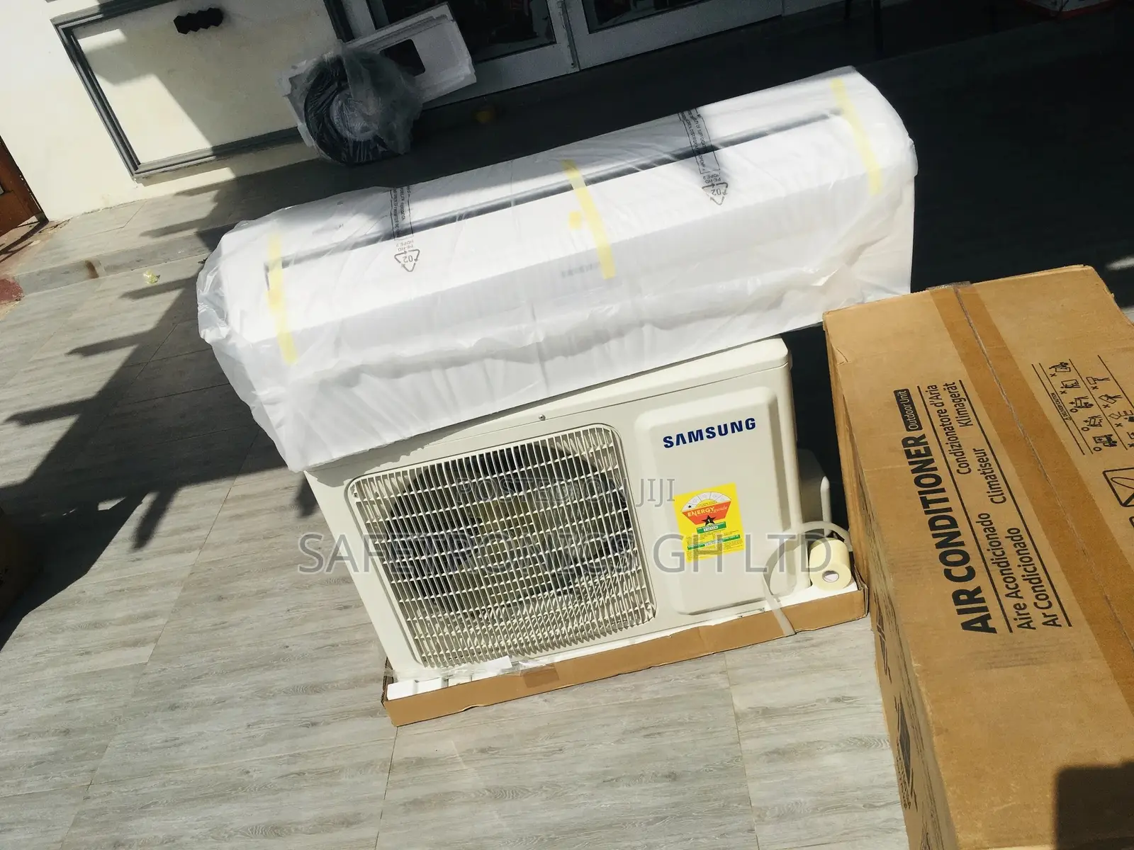 Samsung 1.5HP Wind Free R410a Gas Inverter Air Conditioner