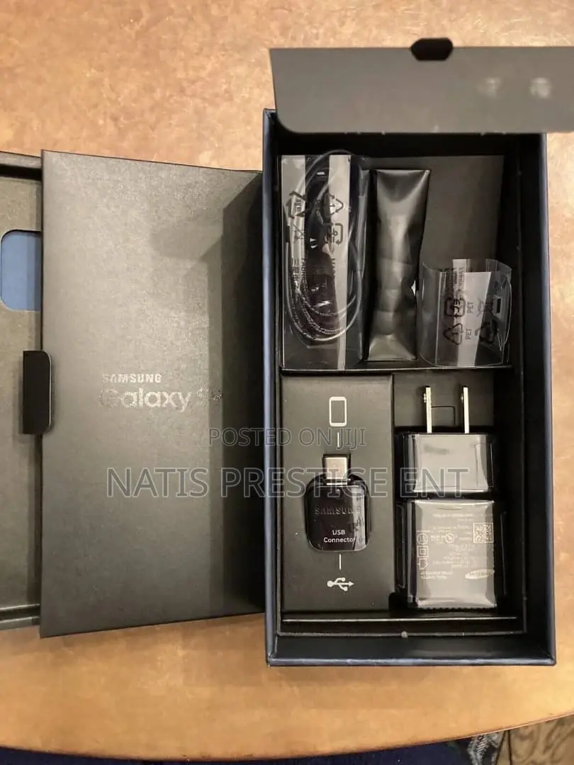 New Samsung Galaxy S8 64 GB Black