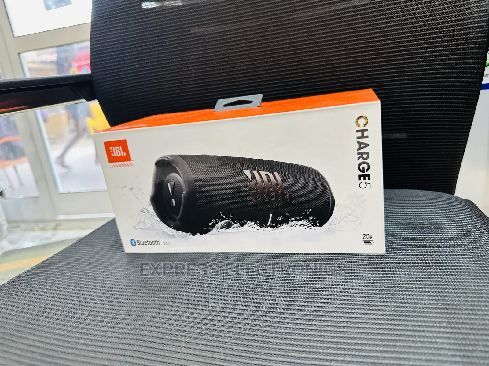 Shop at 10gig for JBL Change 5 Speaker