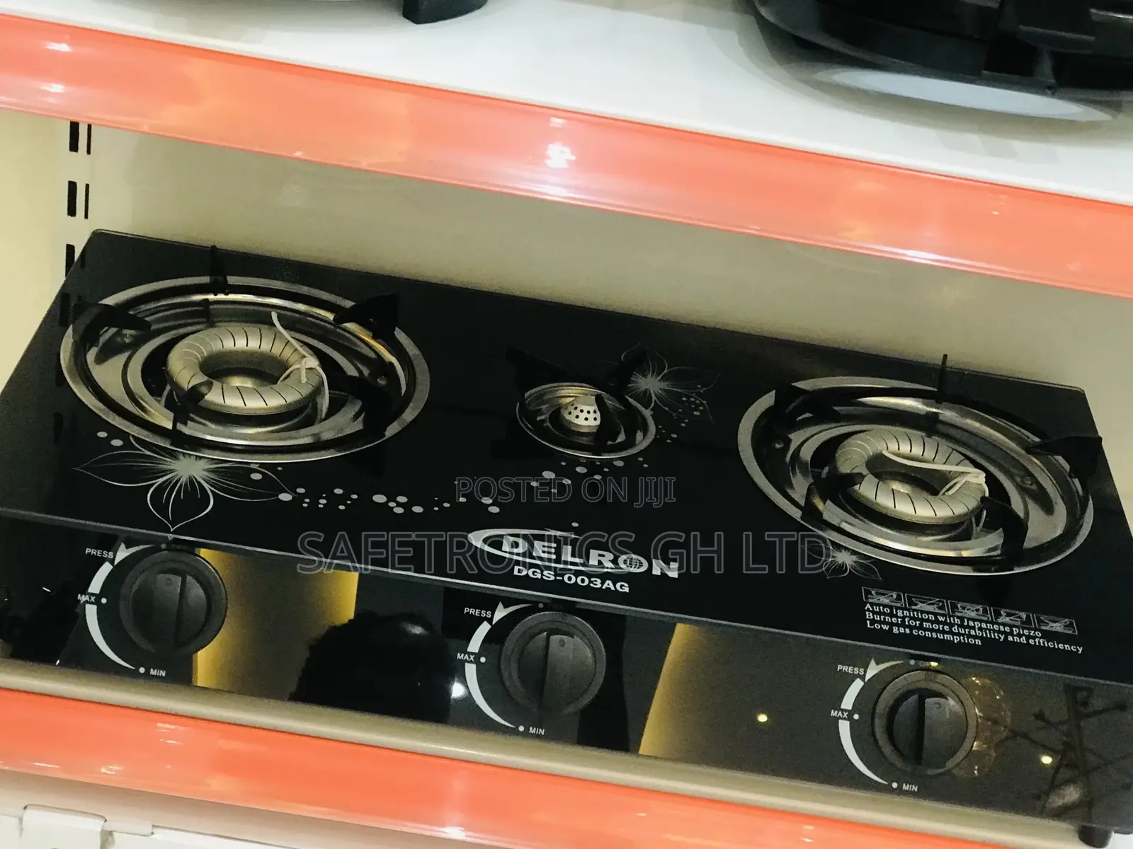 Delron 3 Burner Glass Top Automatic Stove