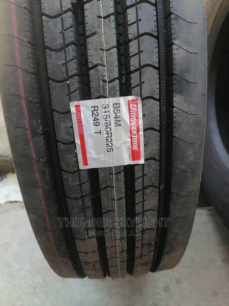 Bridgestone 315/80r22.5 Truck Tire
