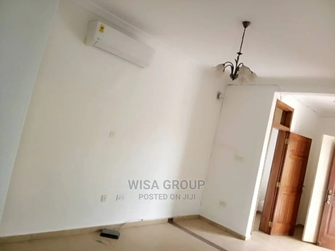 3bdrm Apartment in Wisa Groups, Tesano for Rent