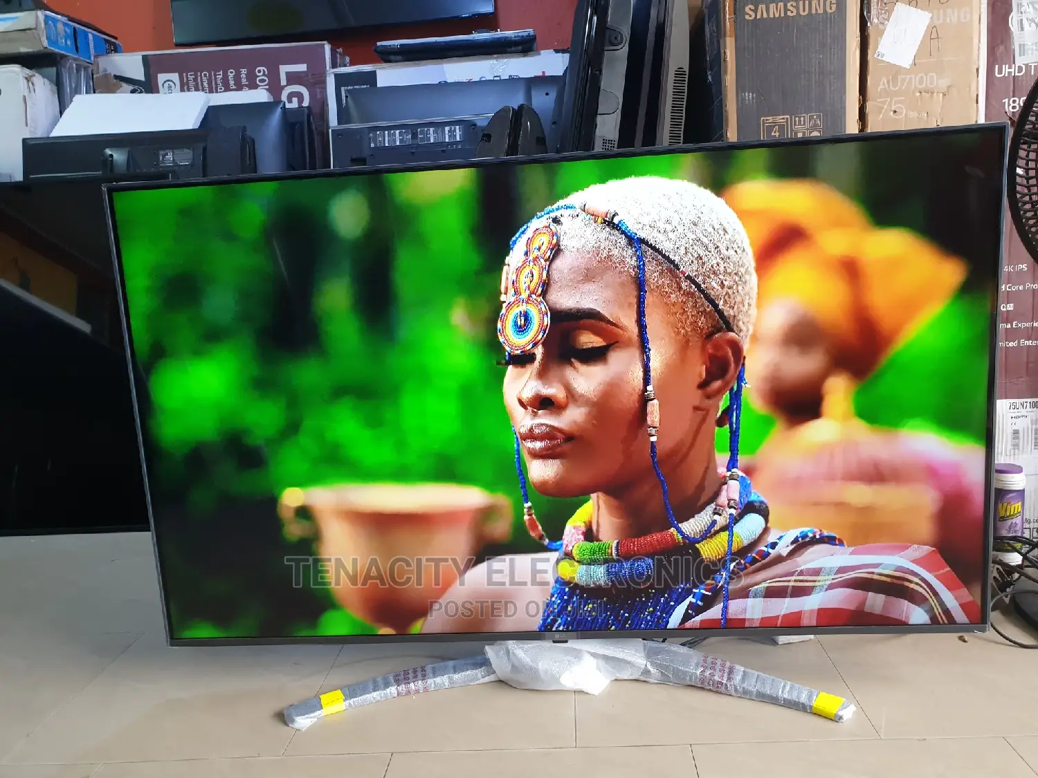 Lg Uhd HDR 55"Inches Edgeless Smart Satellite Tv