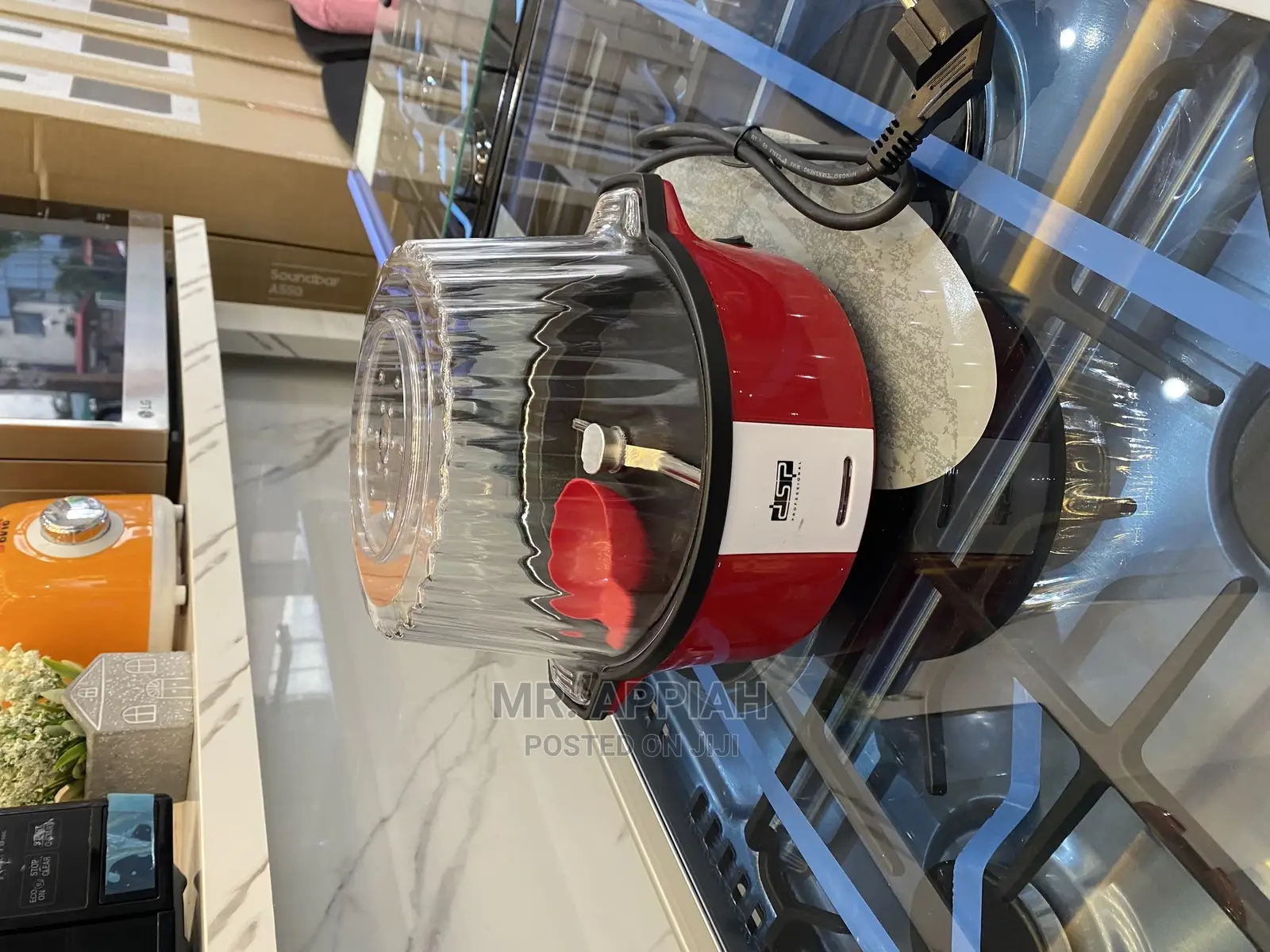 Electric Popcorn Machine With Measuring Cup.