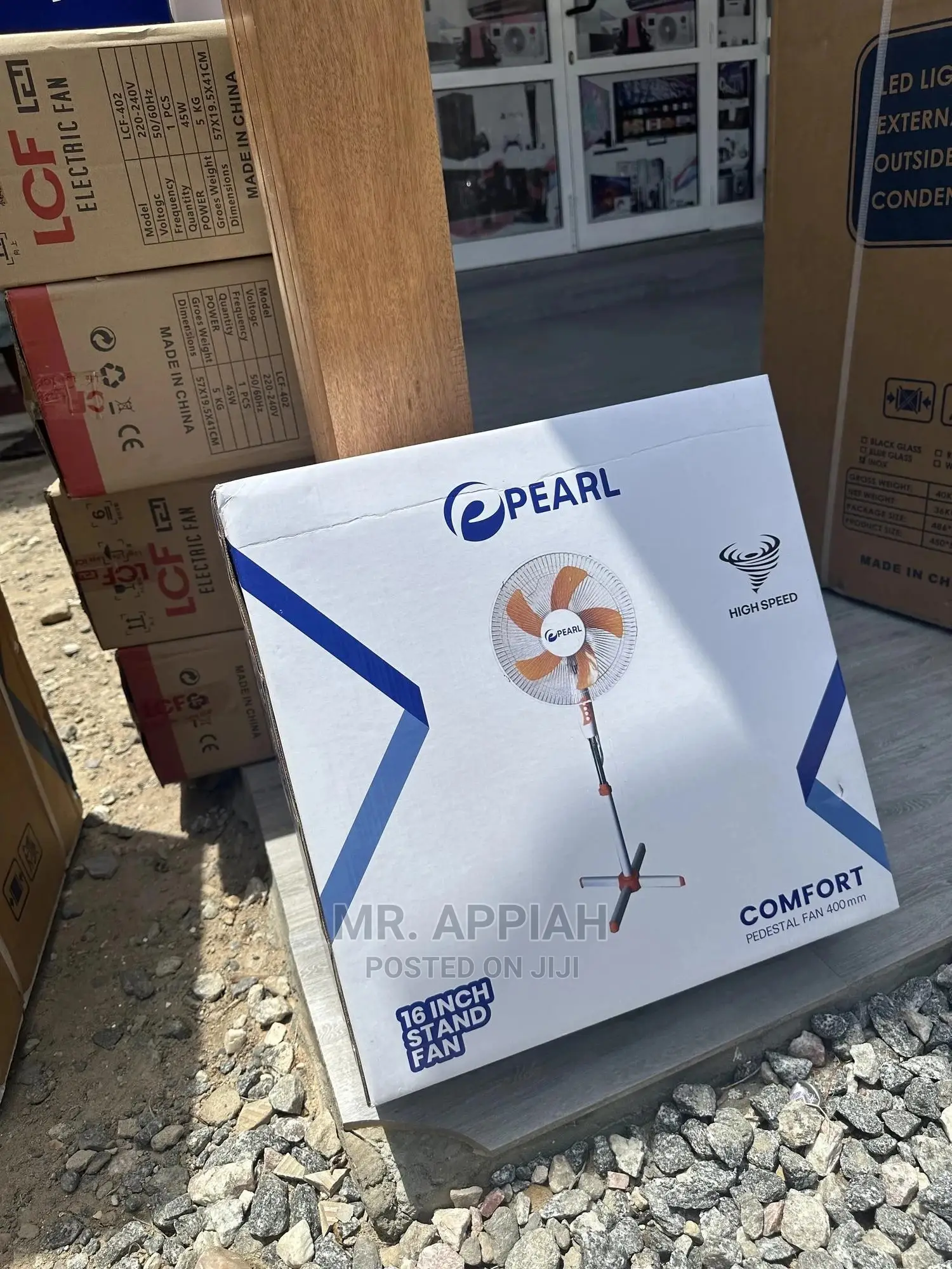Energy Efficient Pearl Fan Available at an Affordable Price