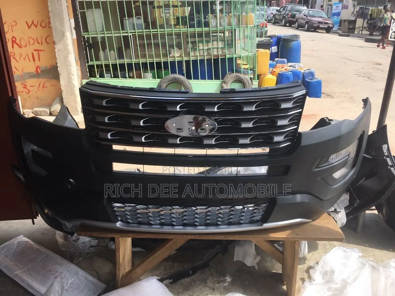 Ford Explorer 2017 Front Bumper Complete