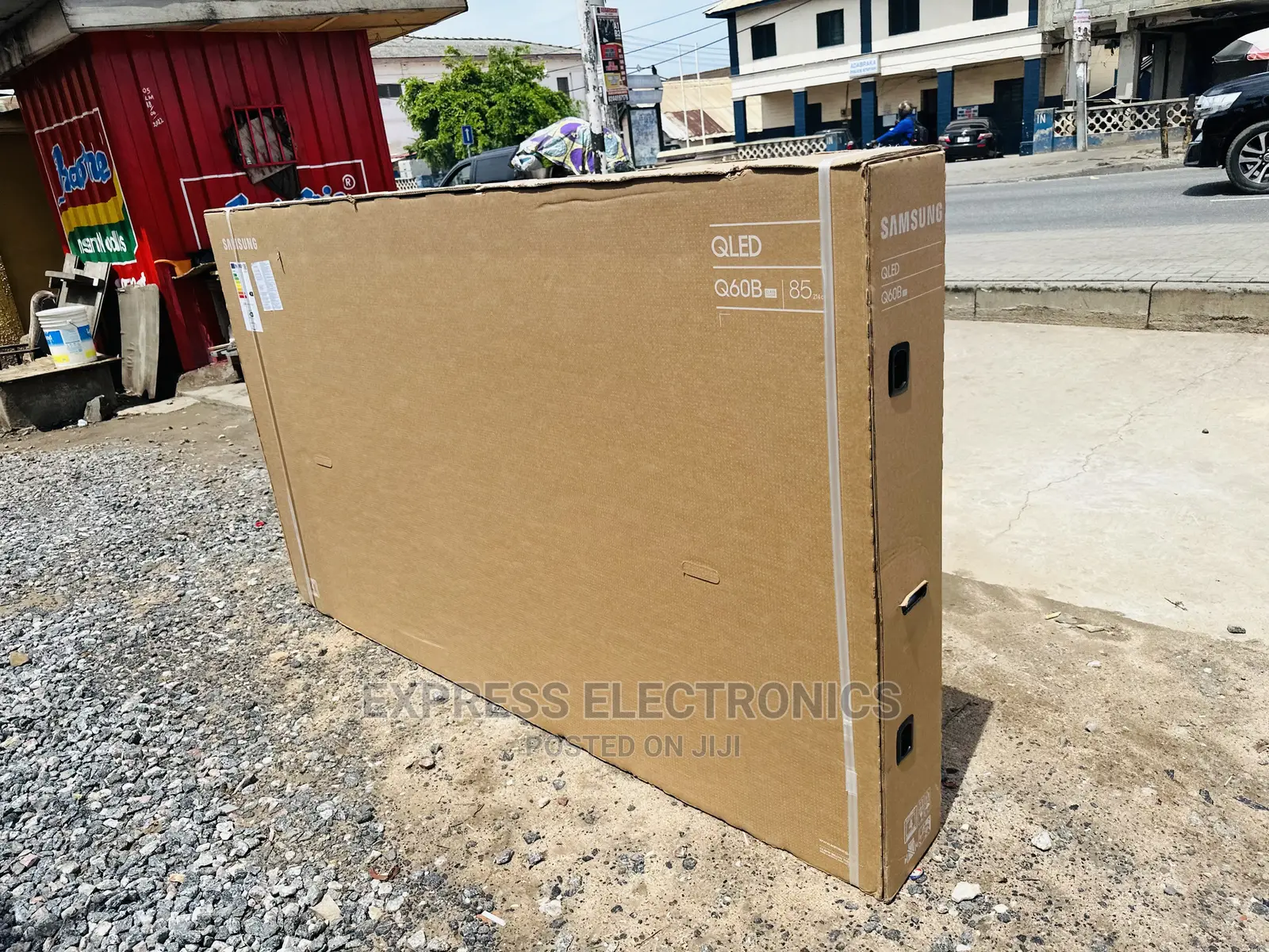 True Cinema  Display Samsung UHD Smart QLED 85Q60B