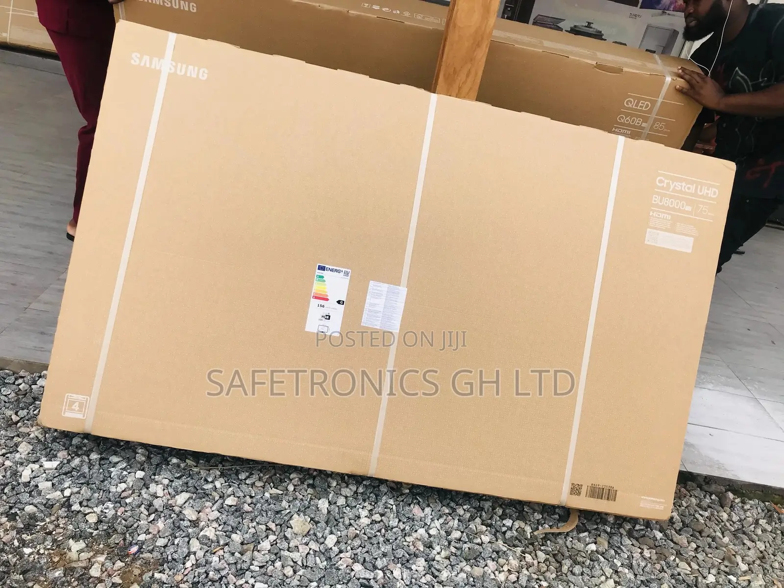 Nice LED Samsung TV 75 Inches Smart BU80
