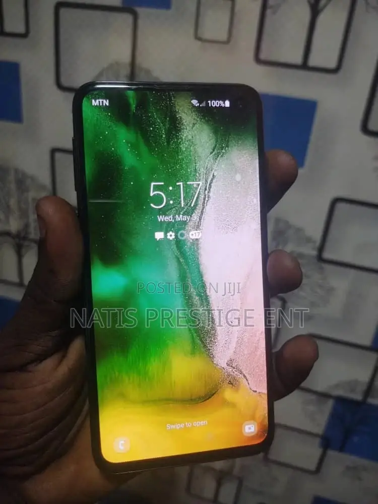 Samsung Galaxy S10e 128 GB Blue