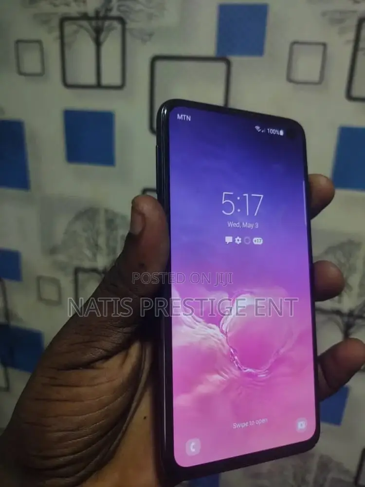 Samsung Galaxy S10e 128 GB Blue