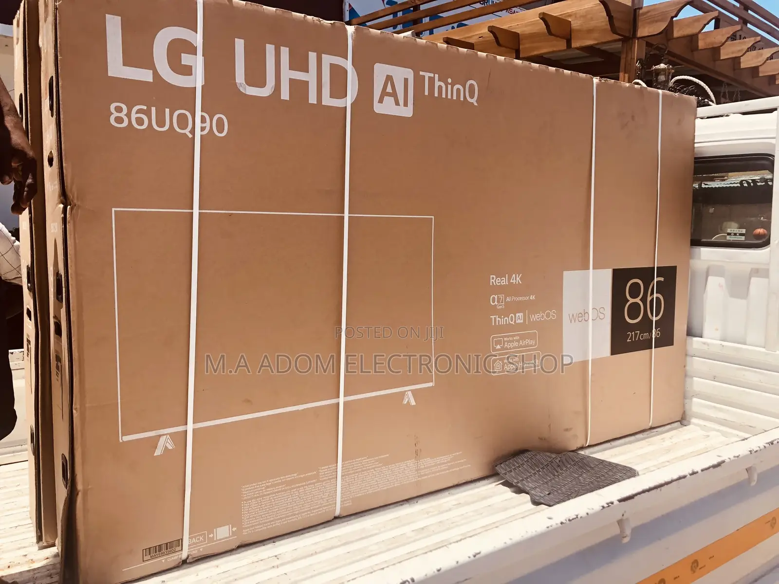 Lg 86” Smart UHD 2022 Edition Plus Free Sound Bar