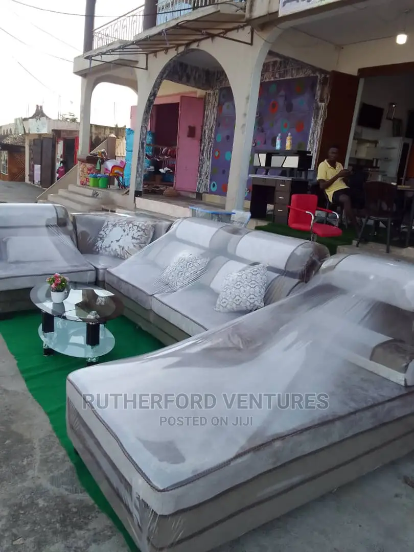 Classic Sofa Set