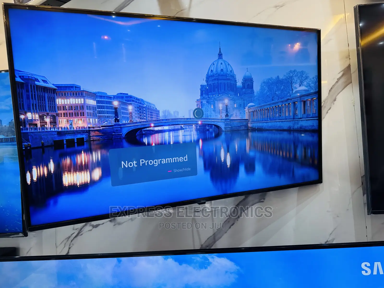 Affordable and Quality UHD Smart 65”Uq80 Tv
