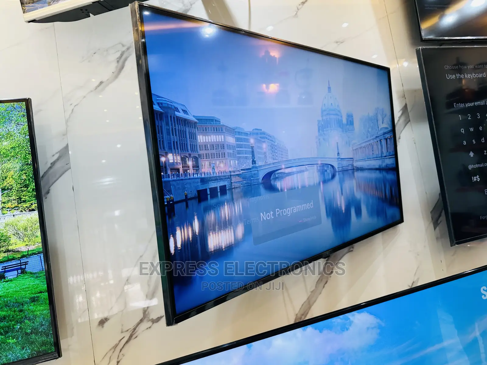 Affordable and Quality UHD Smart 65”Uq80 Tv