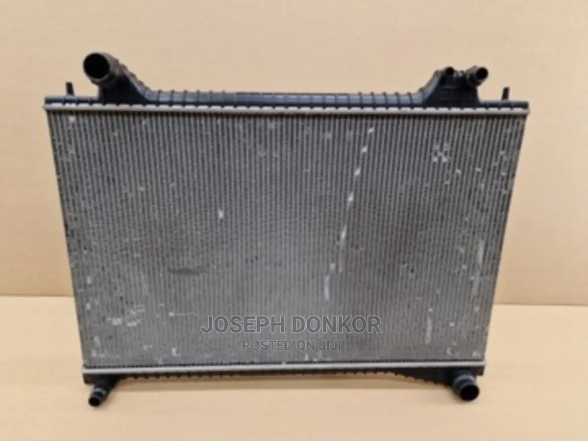 Range Rover Velar 2017,2018,2019,2020,2021 Radiator