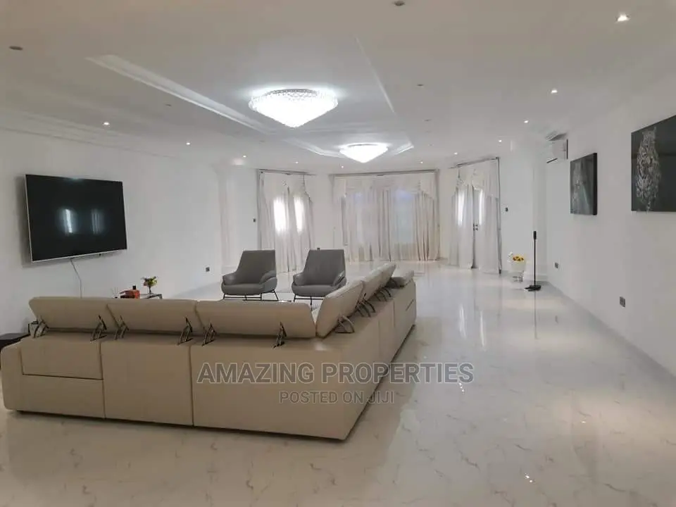 5bdrm House in East Legon, Spintex for Sale