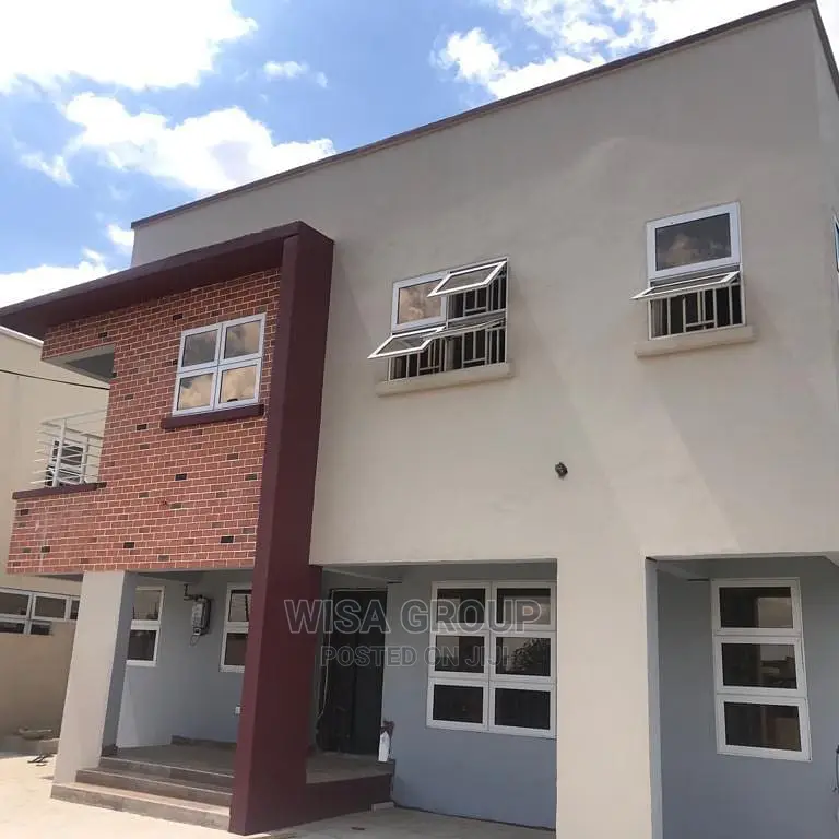 4bdrm Duplex in Wisa Groups, Accra Metropolitan for Rent