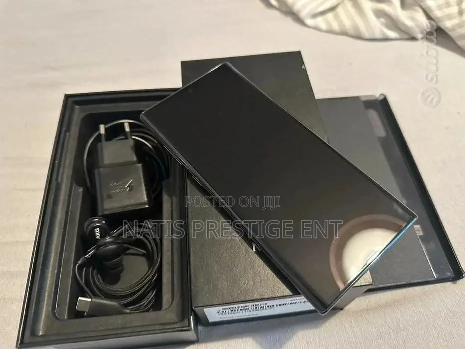 New Samsung Galaxy Note10 256 GB Black