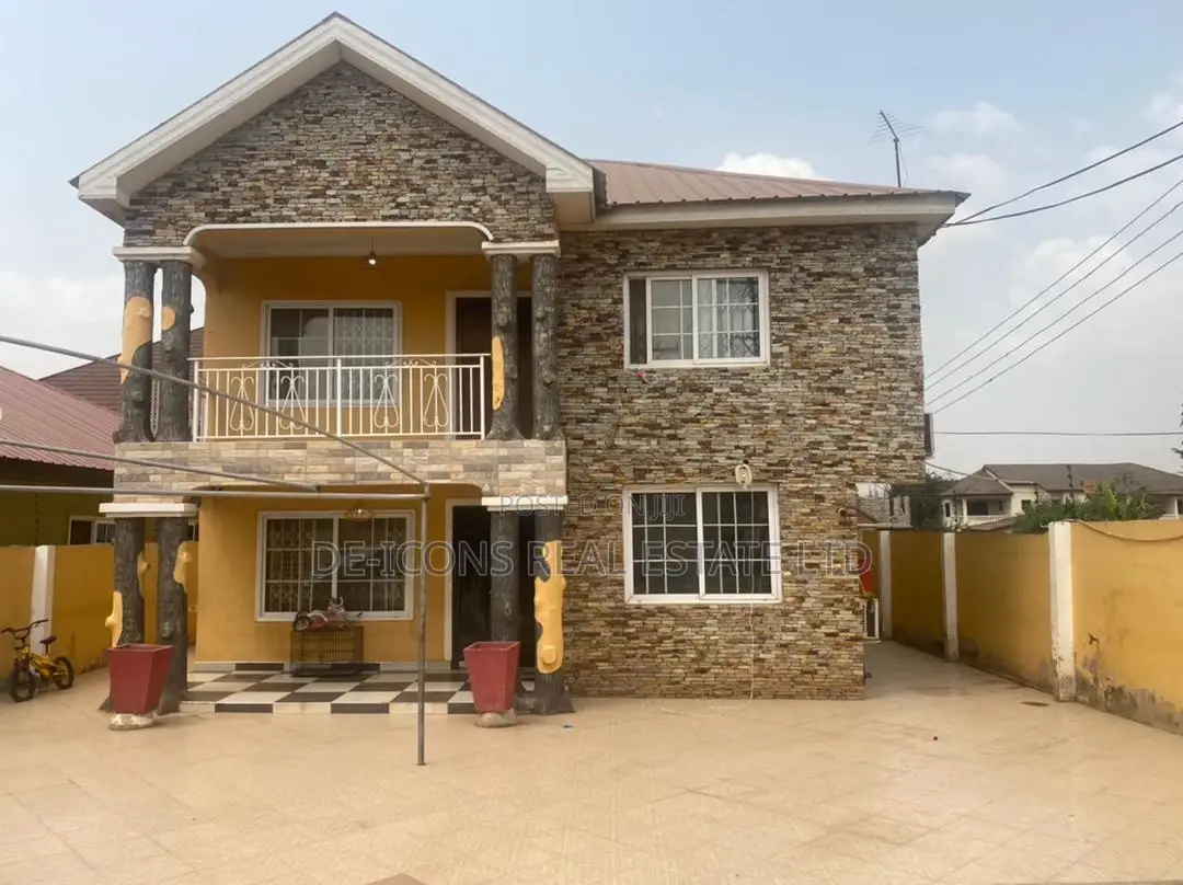 4bdrm Duplex in De-Icons Real Estate for Sale
