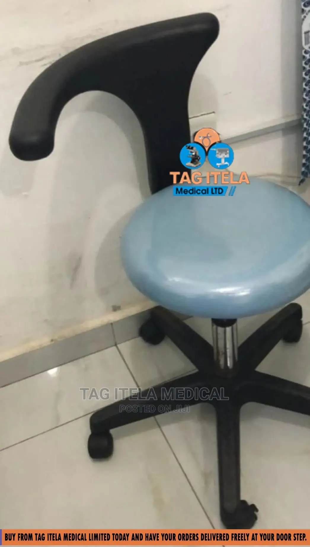 Theater Lab Stool (Plastic Backrest)