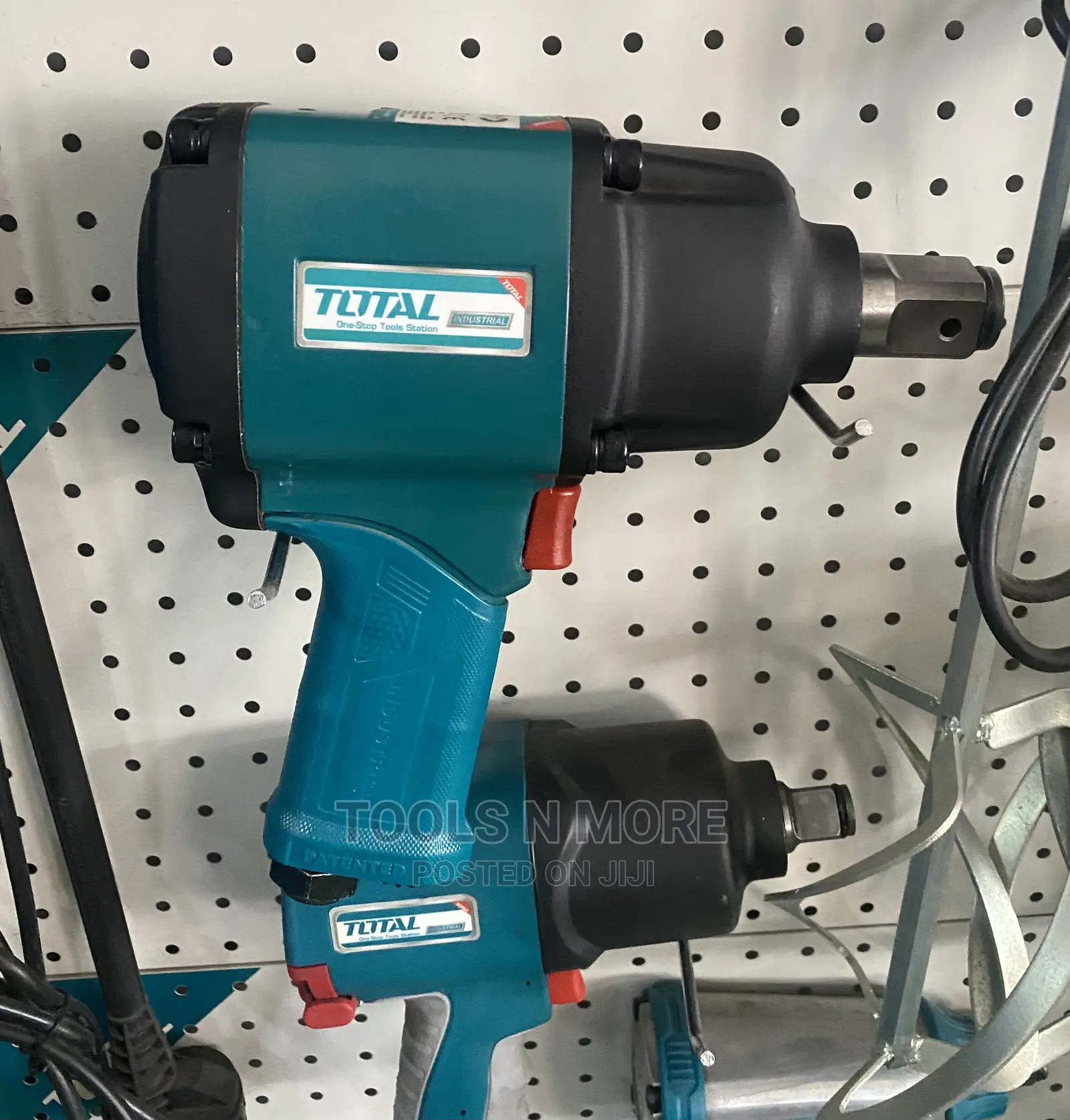 TOTAL Pneumatic Wrench (1”)