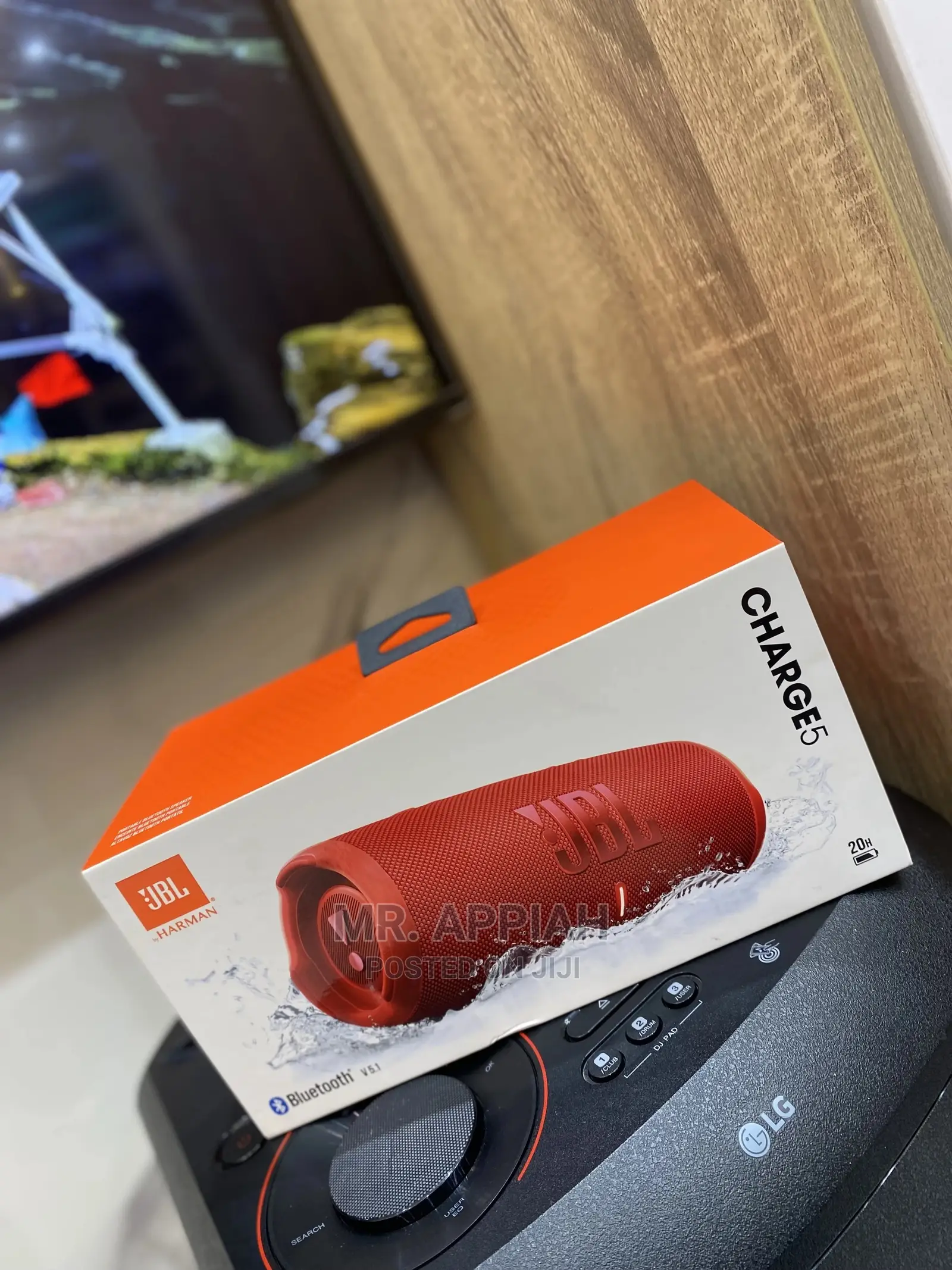 Powerful JBL Charge 5 Audio System